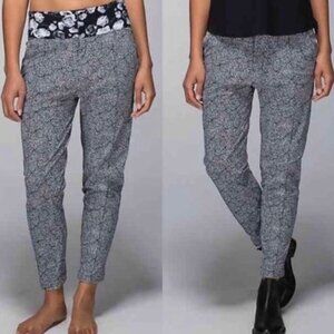 Lululemon Departure Trouser Pants Floral Office Work Travel Business Casual 6